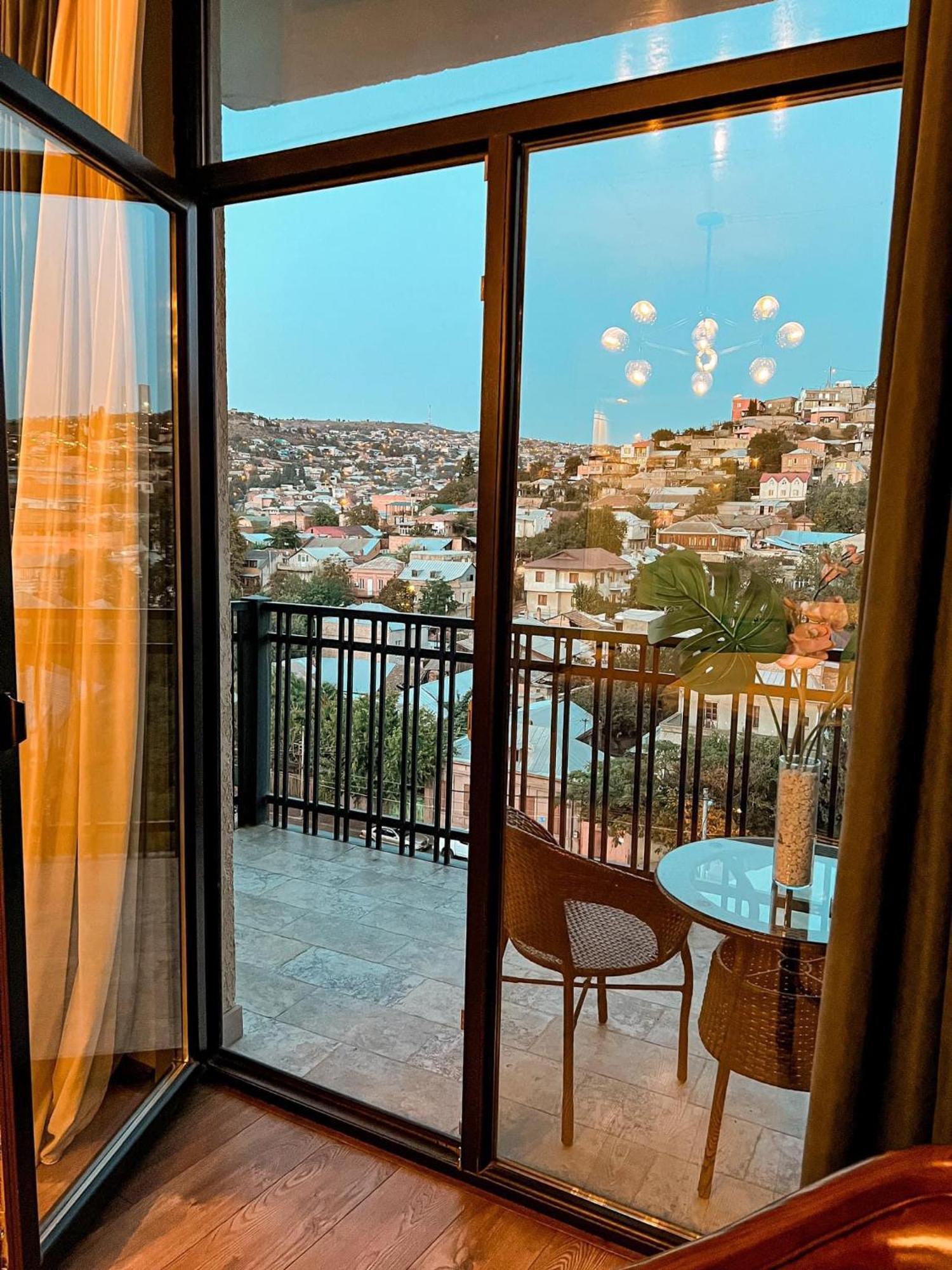Tm Apart Hotel Tbilisi Exteriör bild
